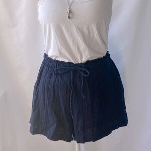 Gap Crinkled Gauze Navy Drawstring Pull on Shorts Women Size M
